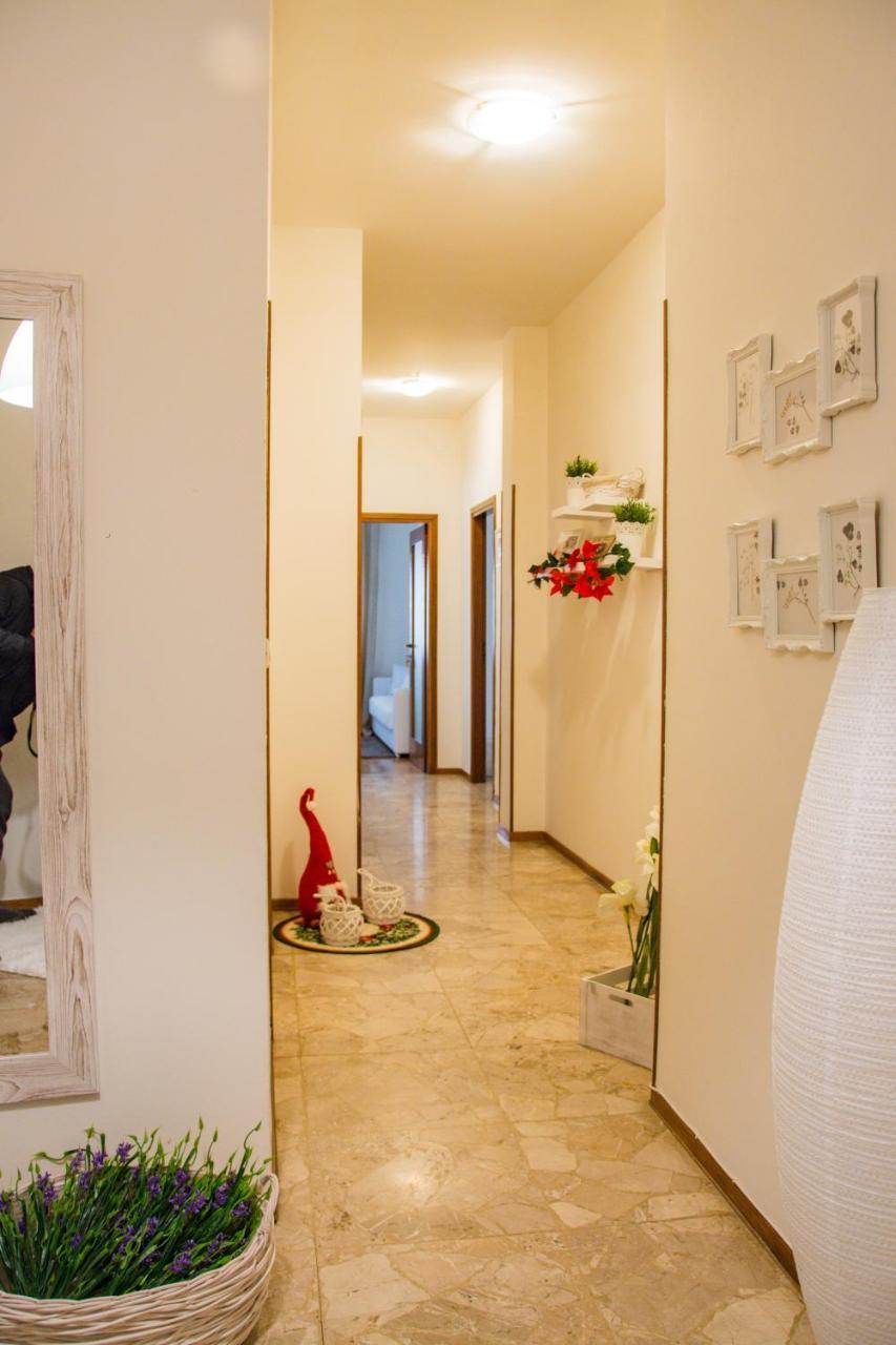 Guest House Piazza Isolo Verona Kültér fotó